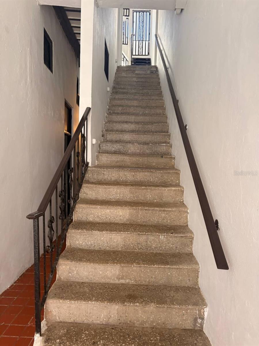 273 Calle Sol #2-a Property Photo 2