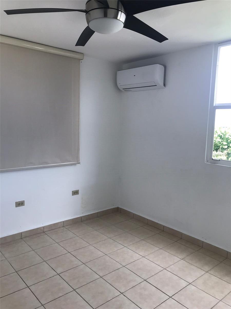 Apt 144 Pr190/serate #144 Property Photo 11