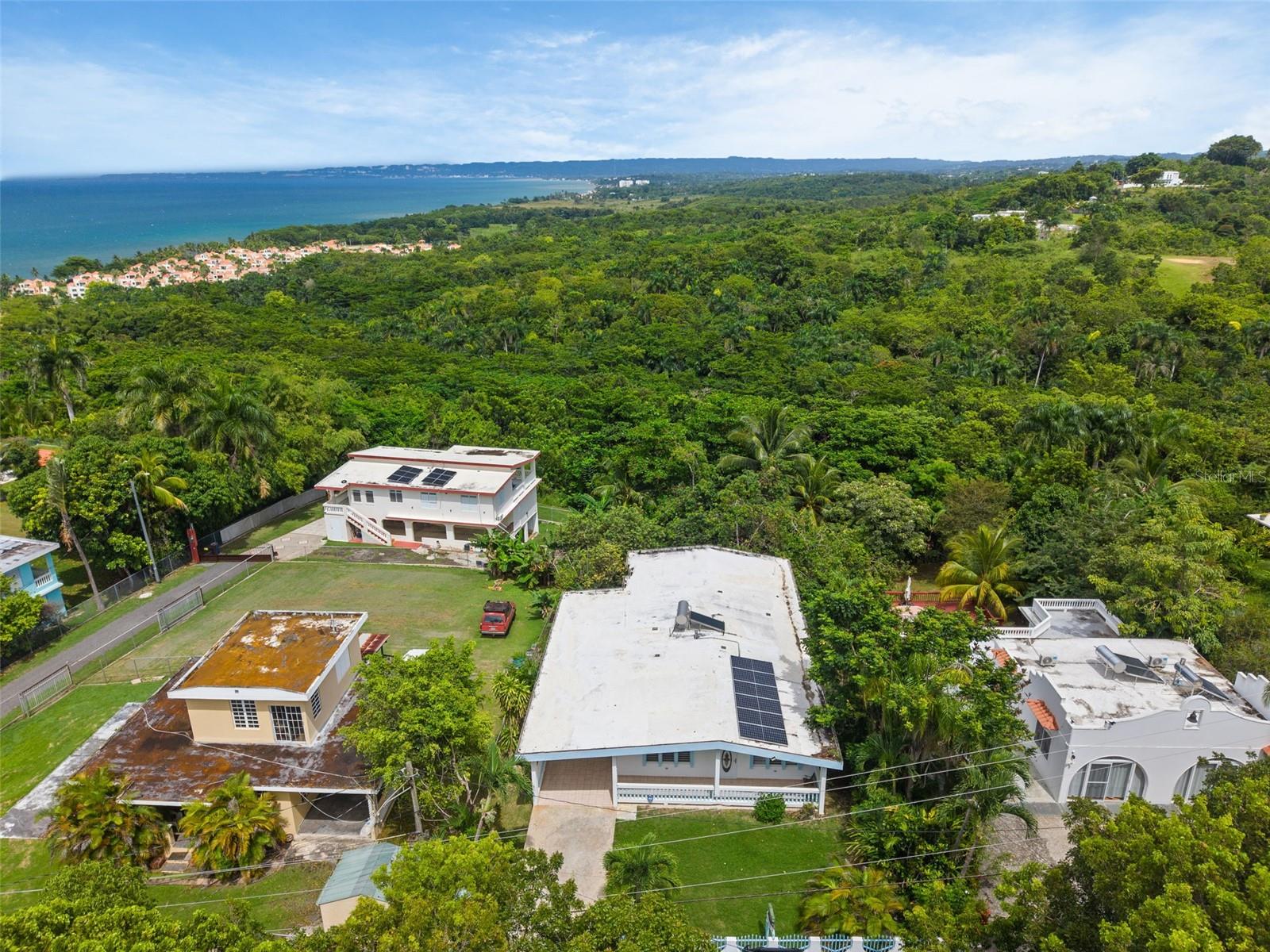 Pr-413 Km 4.7 Int Calle Miramar Bo Puntas Property Photo 8