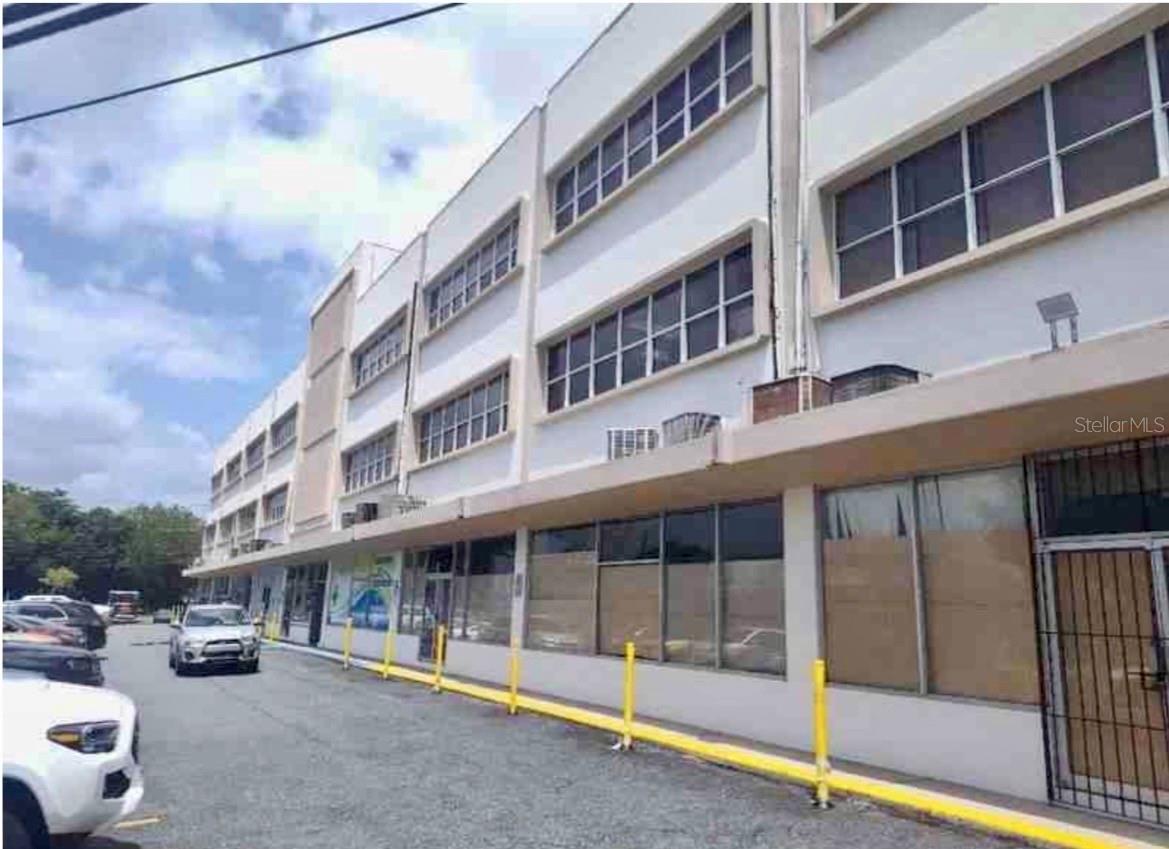 2 Eugenio M. De Hostos Ave Property Photo 2