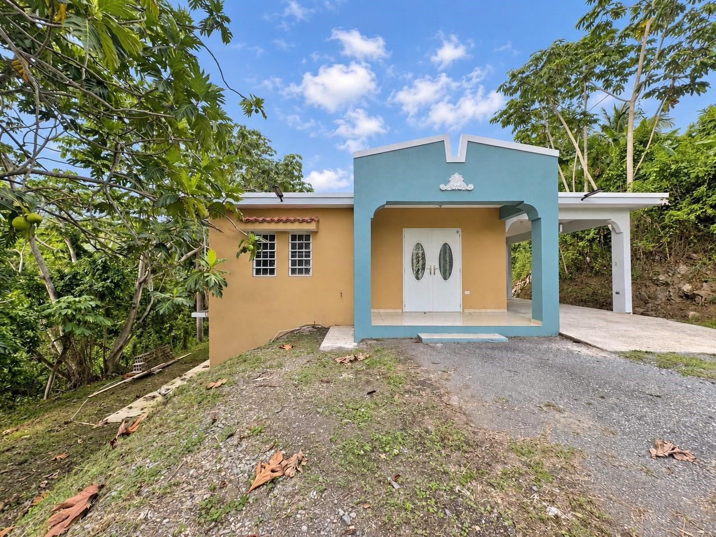 363 Km 2.1 Cll Miguel Lugo Madera Property Photo 1