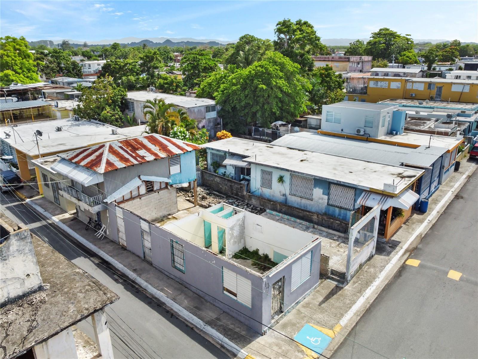 20 Amparo Property Photo 5