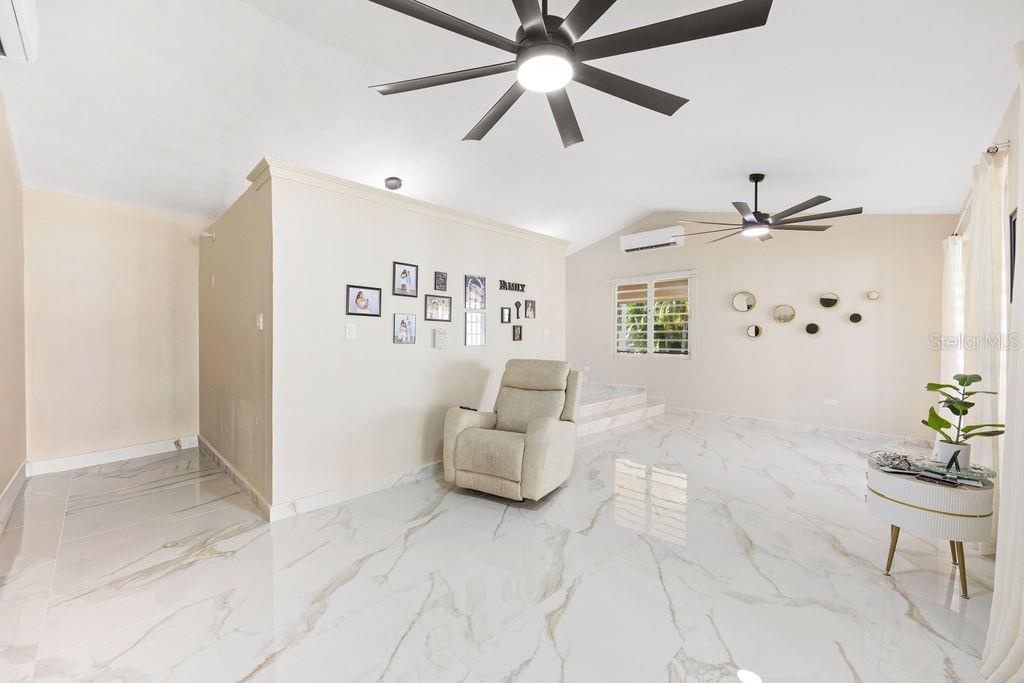 26 Plaza 3 Property Photo 16