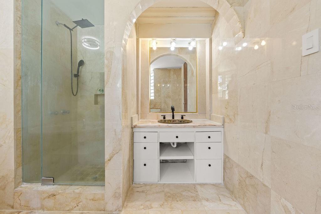 26 Plaza 3 Property Photo 24