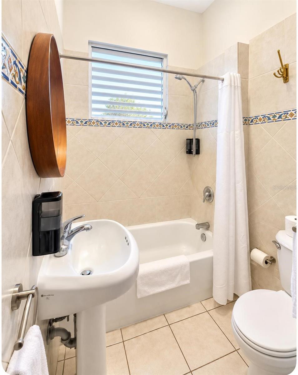 705 Calle Union Property Photo 10
