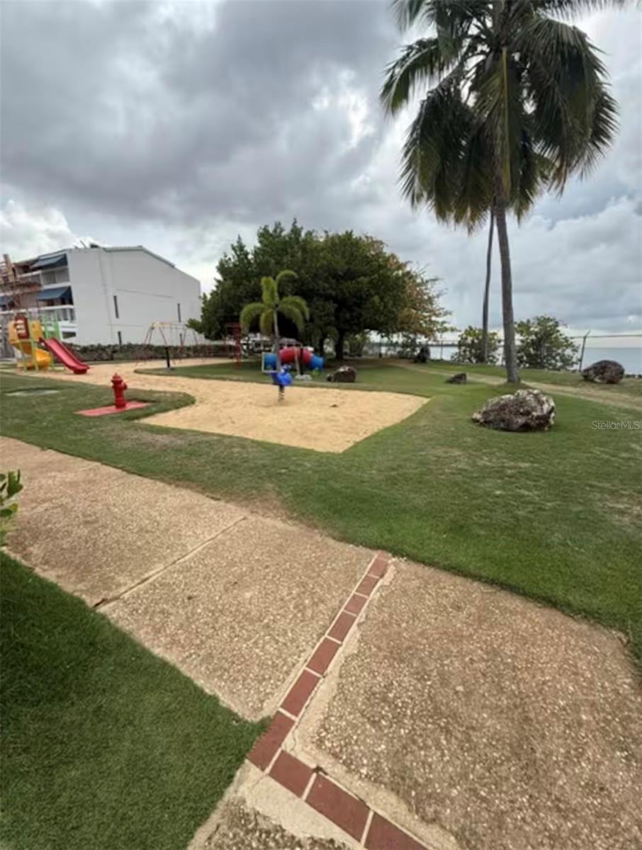 Q3 Madre Perla Property Photo 2