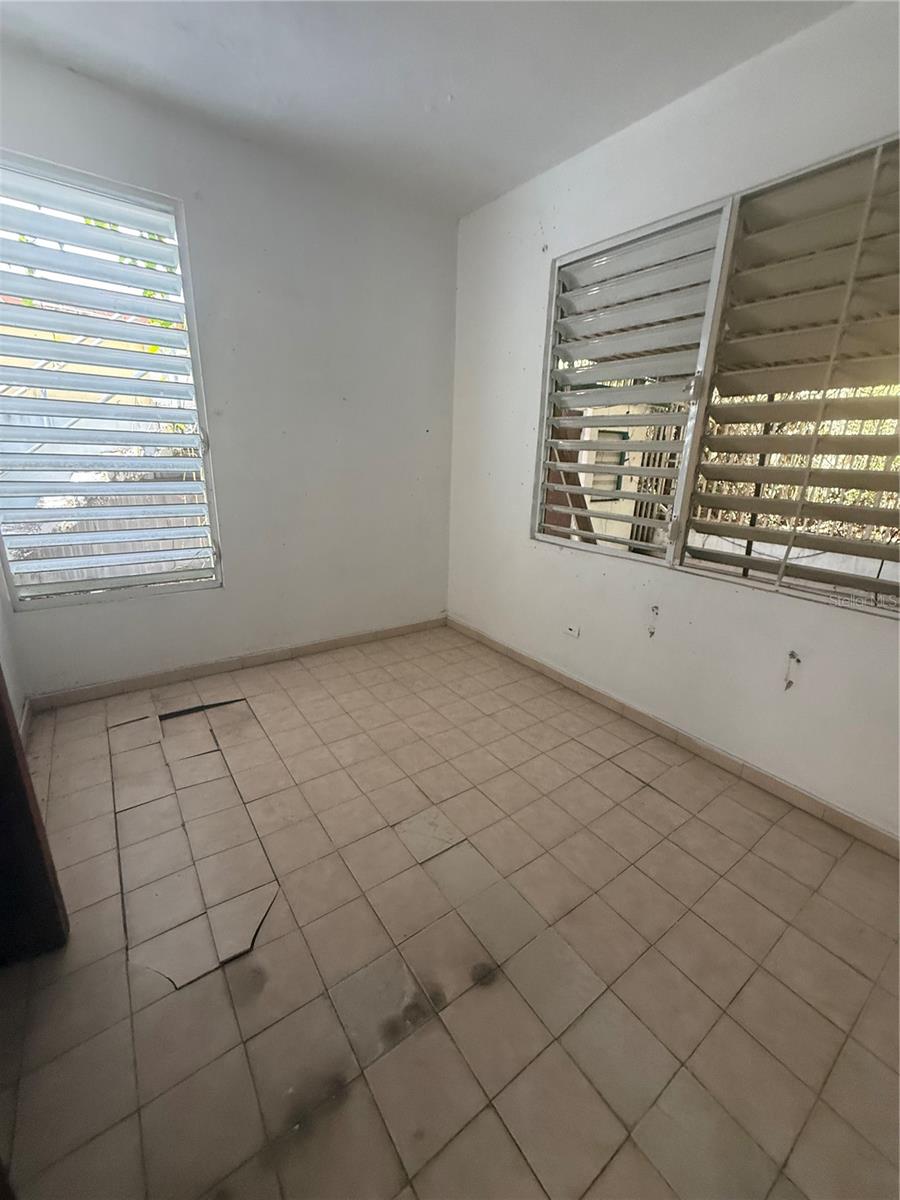 T1 Jacinto Property Photo 30