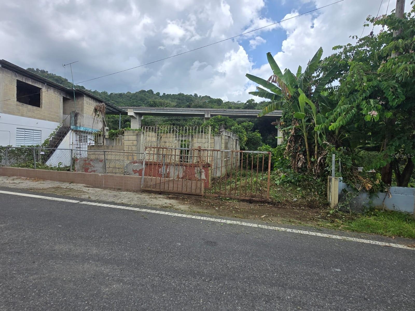 Km 5.5 Bo. Salto Arriba Property Photo 1