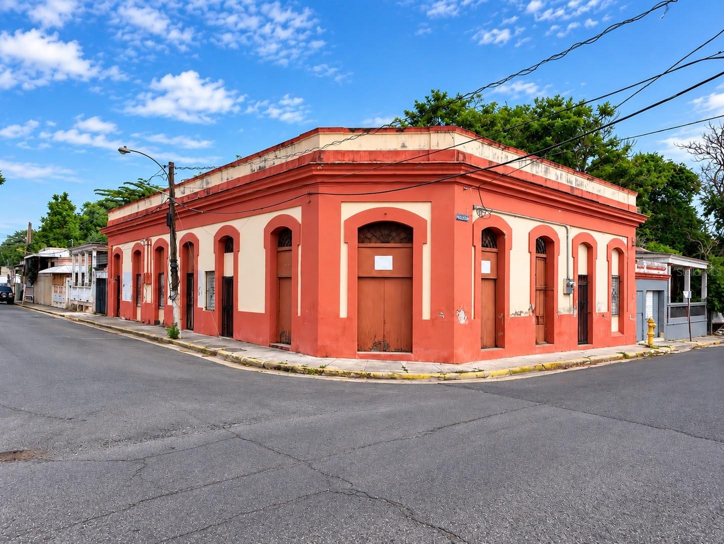 #139 Calle Sol Esquina Progreso Property Photo 1