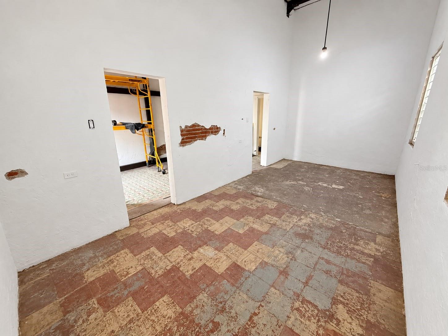 #139 Calle Sol Esquina Progreso Property Photo 4