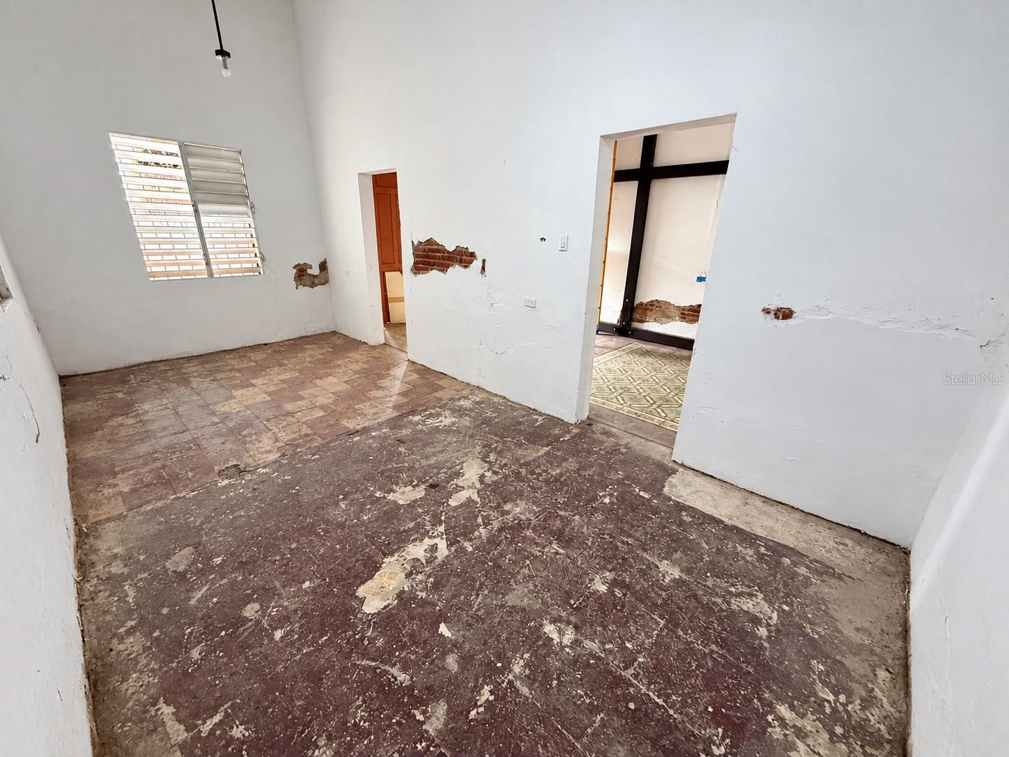 #139 Calle Sol Esquina Progreso Property Photo 5