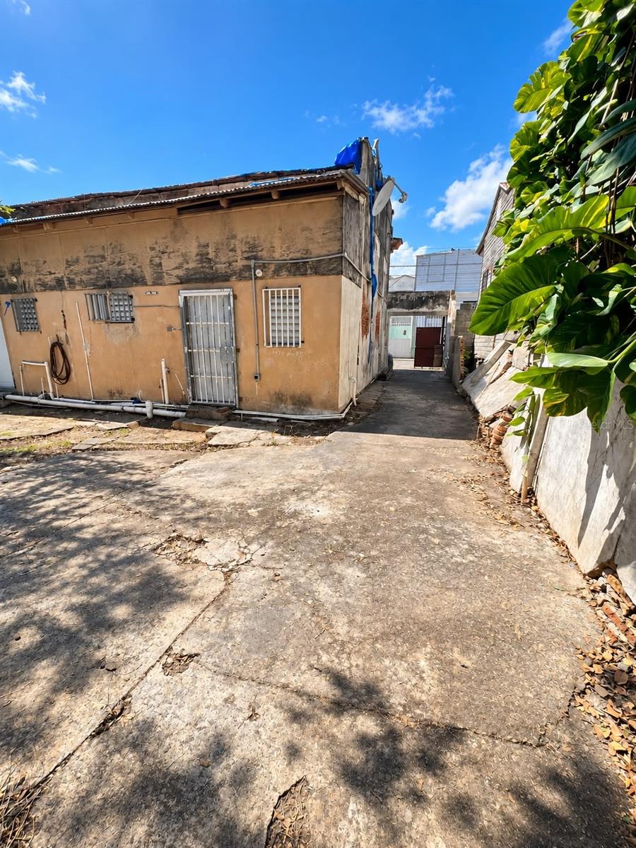 #139 Calle Sol Esquina Progreso Property Photo 11