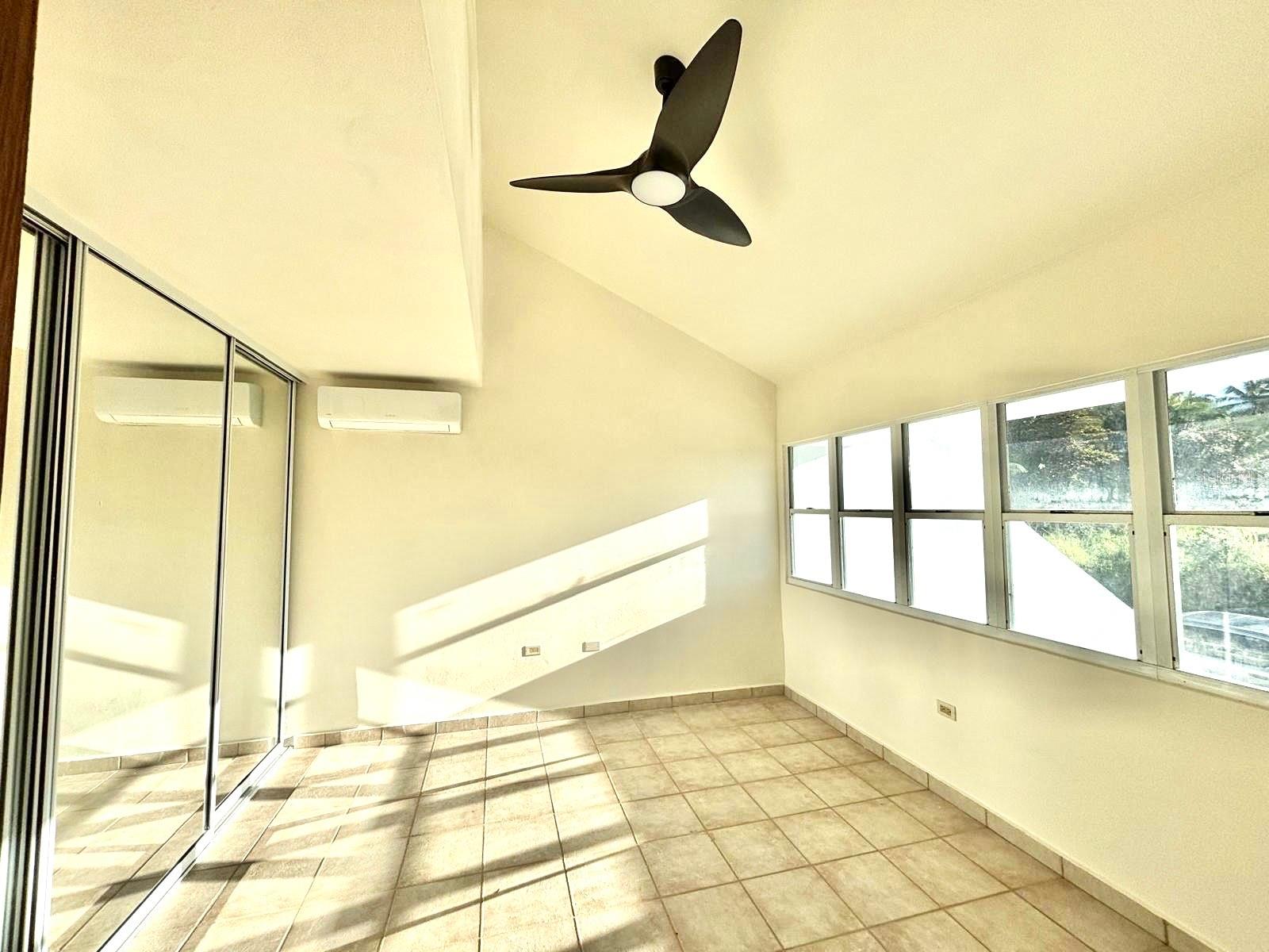 Urb Evergreen 1 Townhouse Property Photo 6