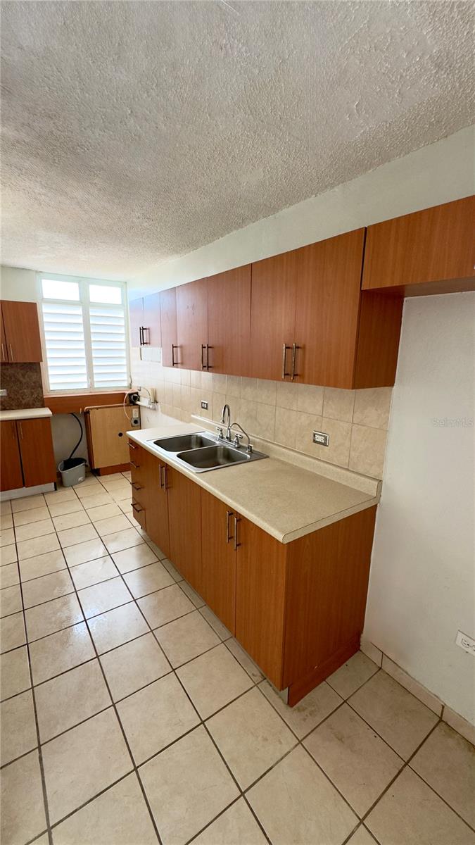 2 Cond. Garden View #4-42 Property Photo 10