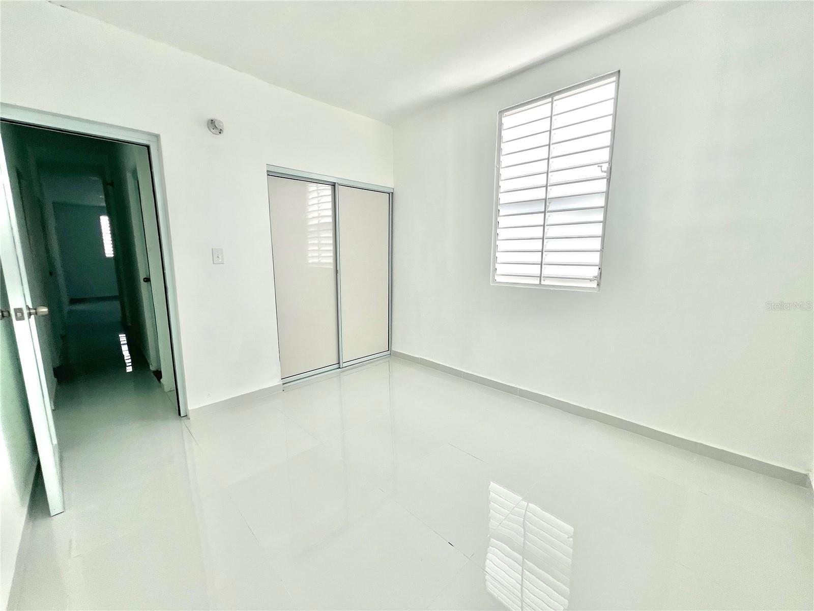 7 Jr Property Photo 4