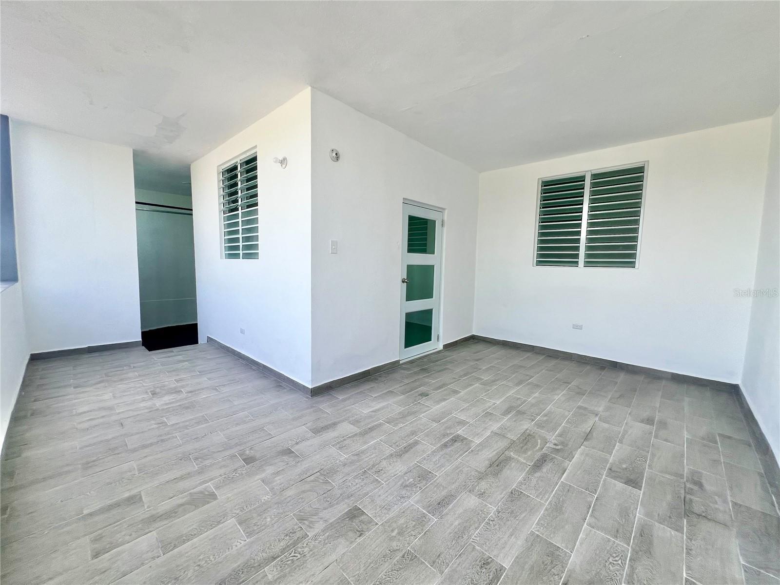 7 Jr Property Photo 11