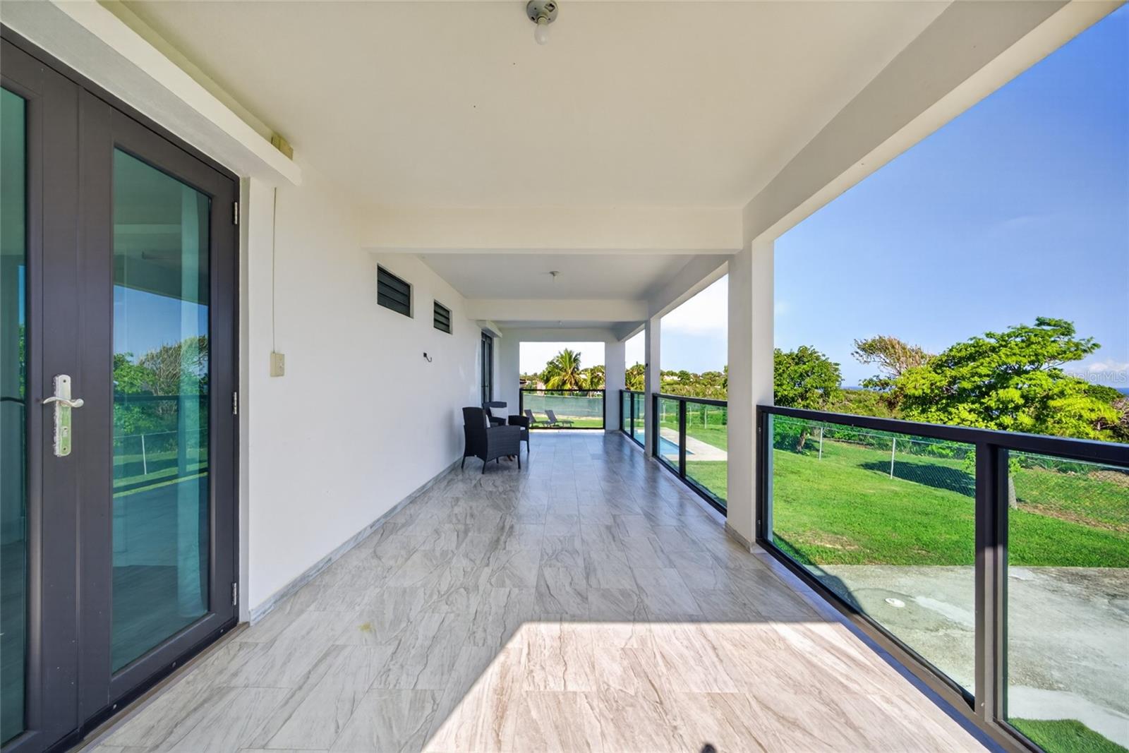 83 Calle Begonia, Urb. Manuel Corchado Property Photo 18