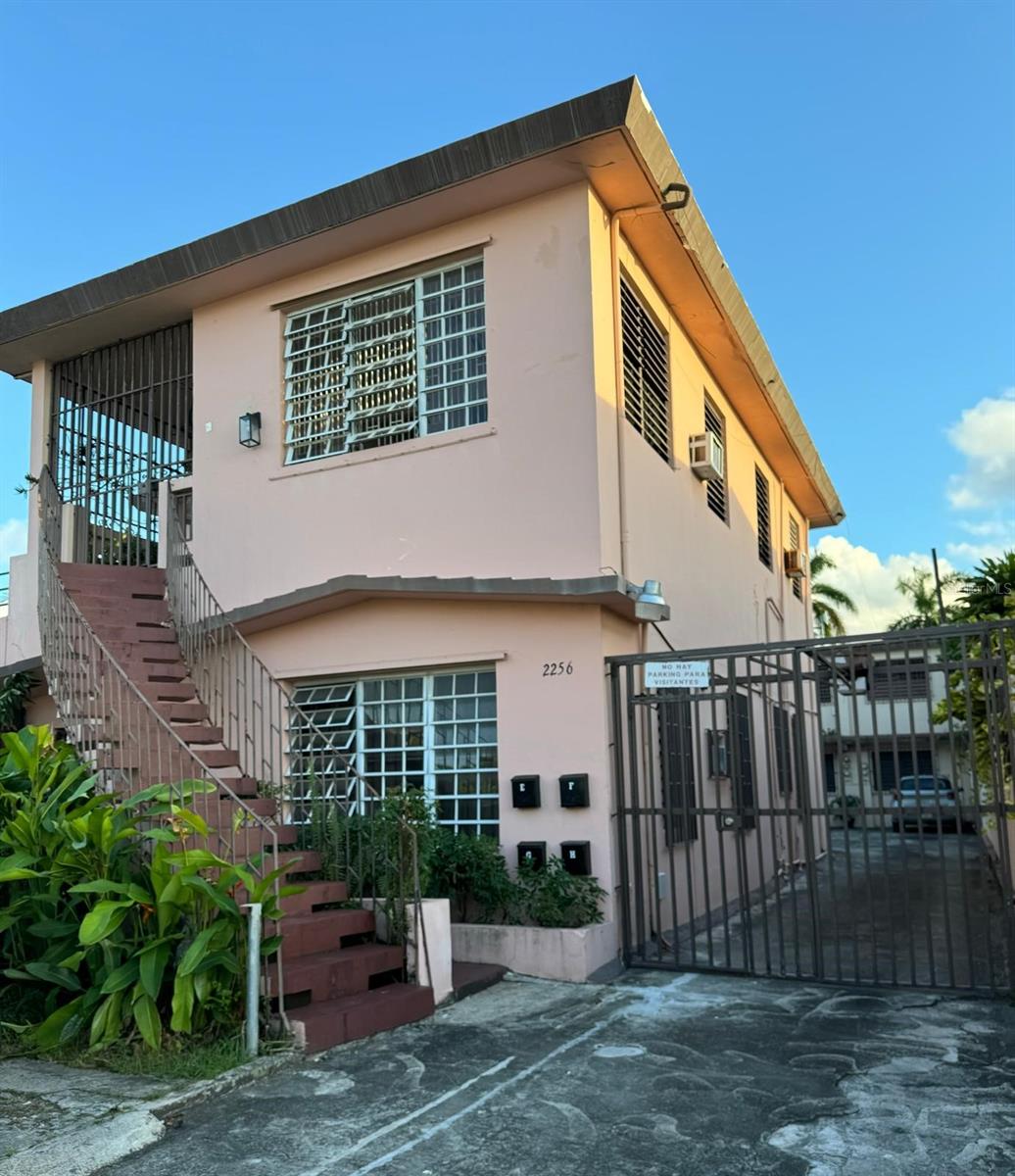 2256 Cacique Property Photo 1