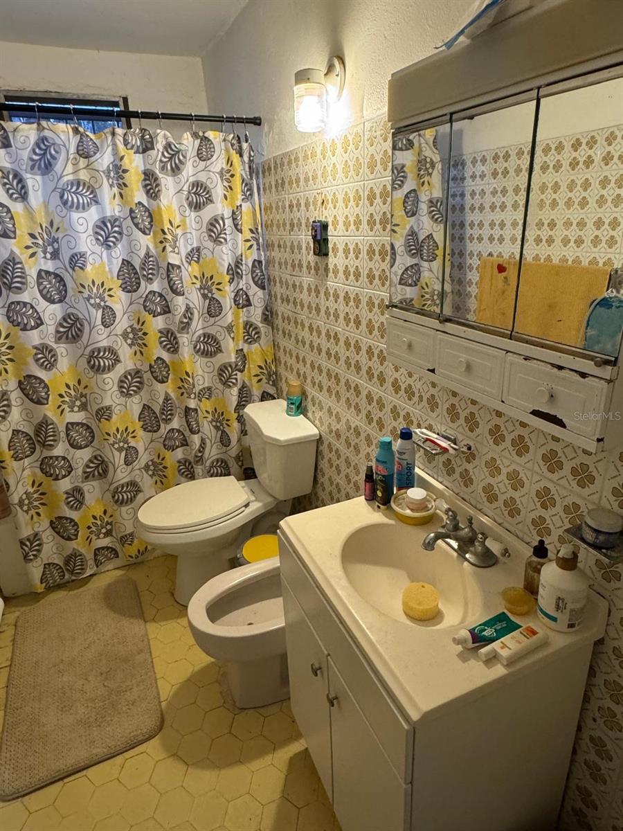 2256 Cacique Property Photo 7
