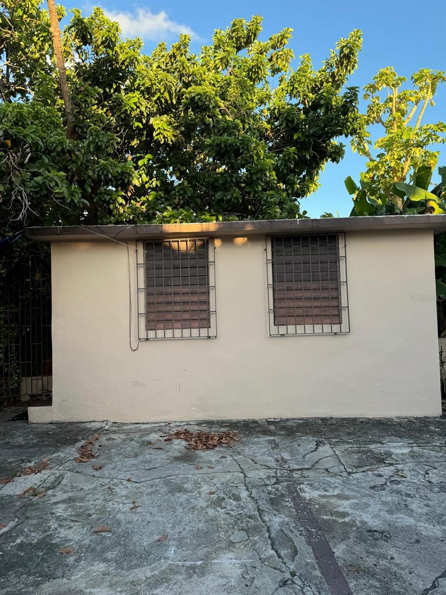 2256 Cacique Property Photo 8