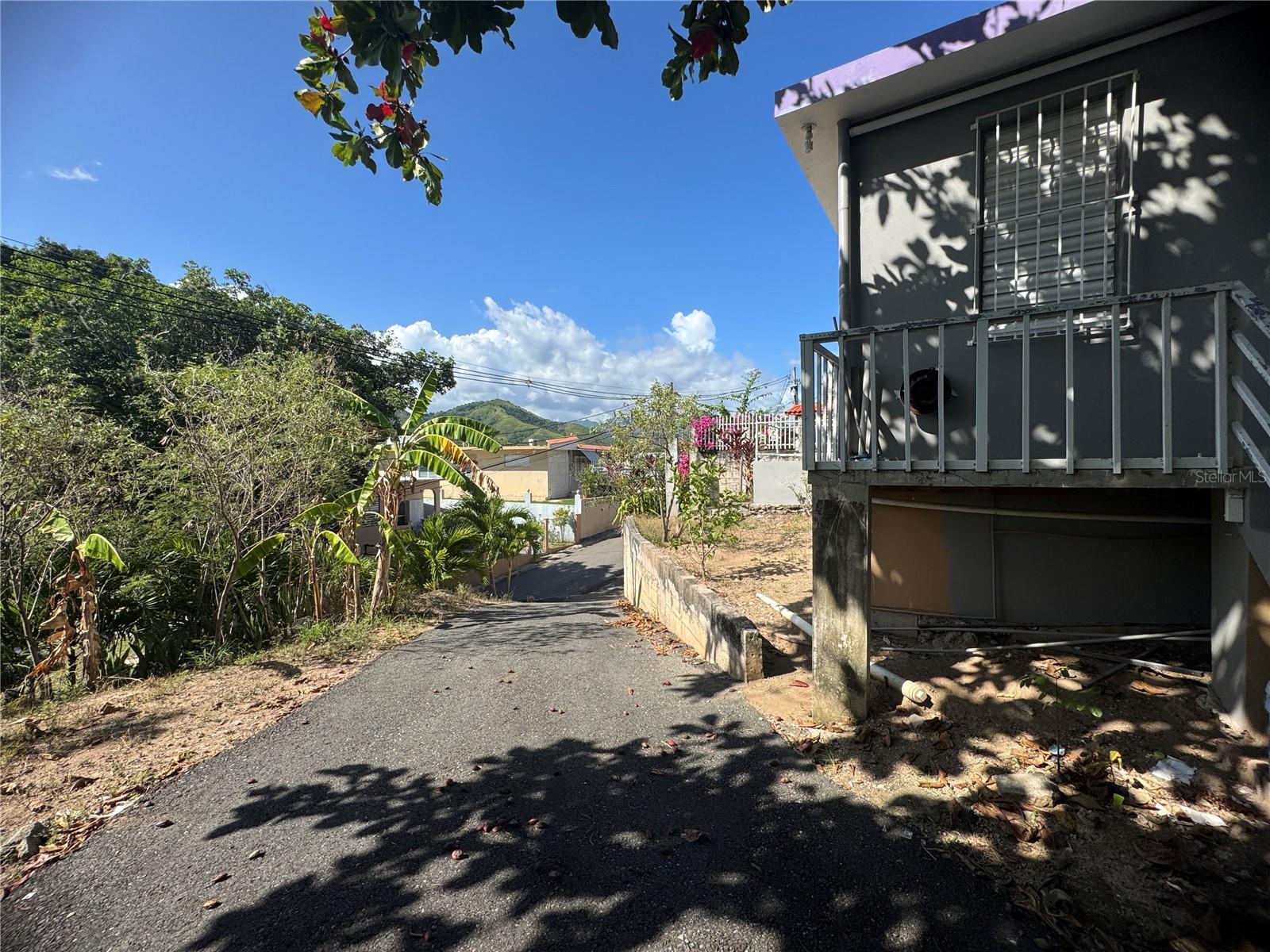 Pr 371 Urb Villa Real Property Photo 3