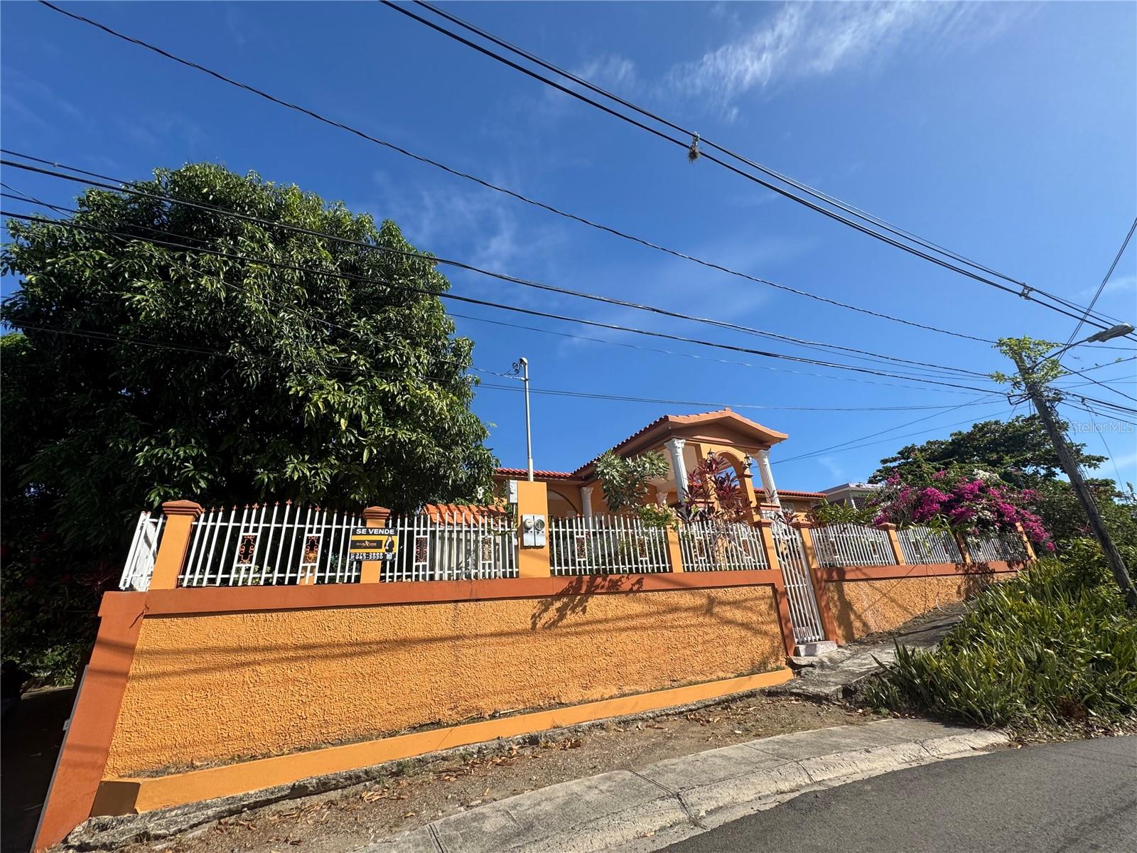 Pr 371 Urb Villa Real Property Photo 2