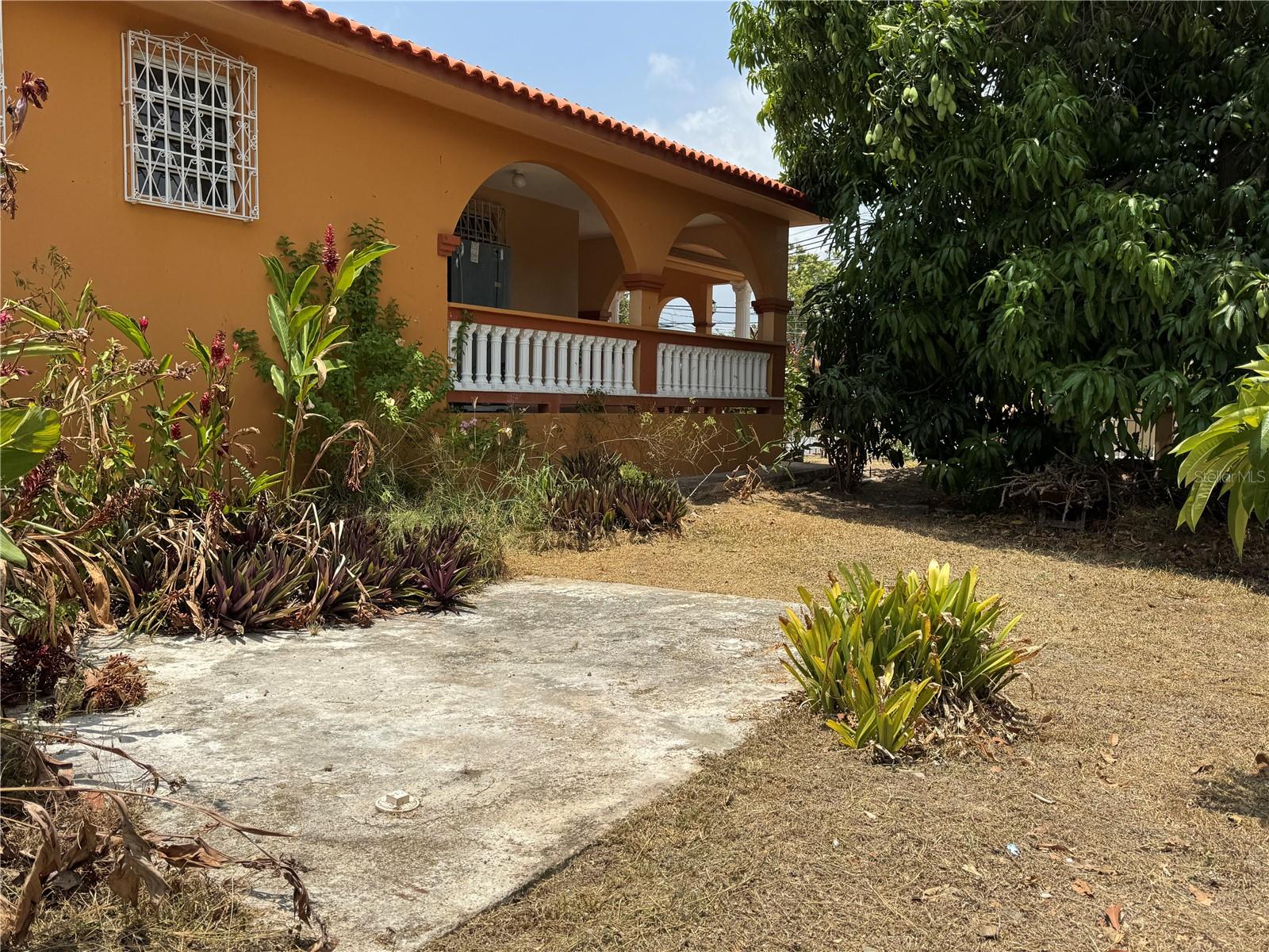 Pr 371 Urb Villa Real Property Photo 10
