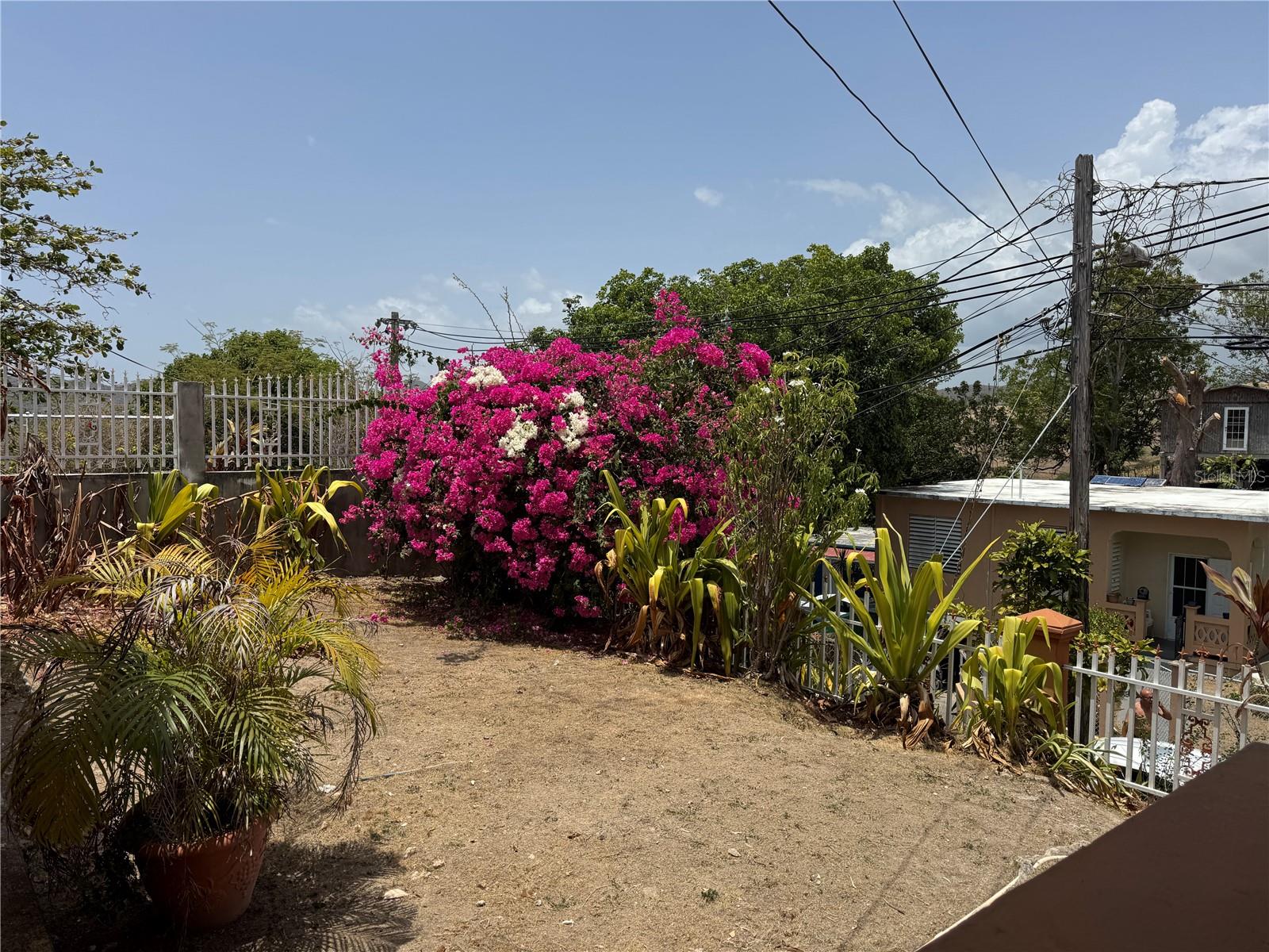 Pr 371 Urb Villa Real Property Photo 64