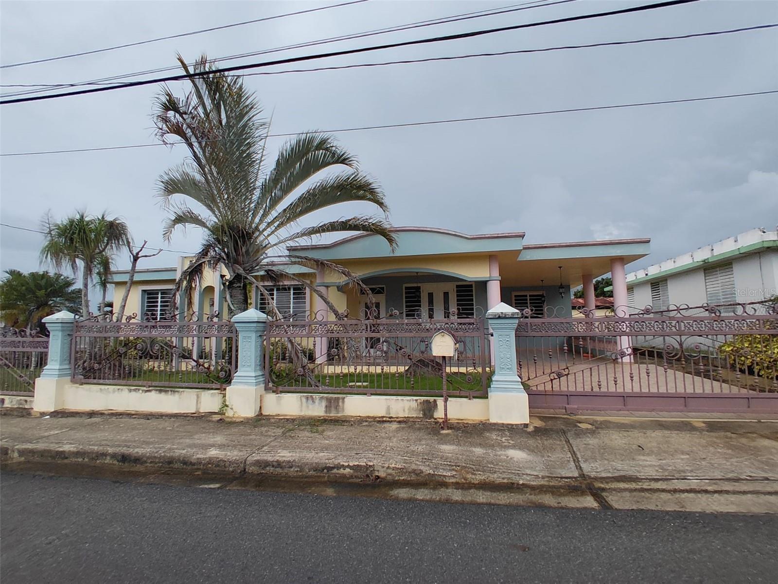 Carr 110 Km Hm 3.3 Arenales Property Photo 1
