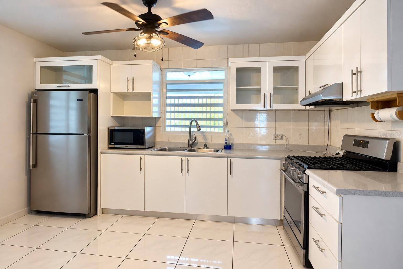 35 Villa Carolina Property Photo 2