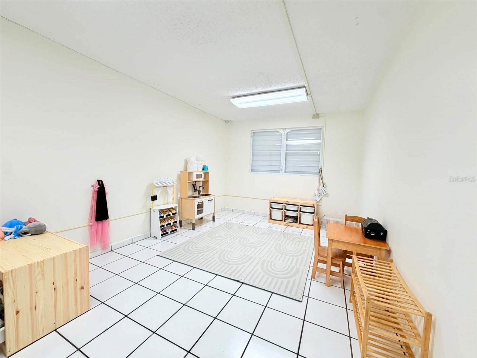 174 Urb. Santa Rosa Property Photo 3