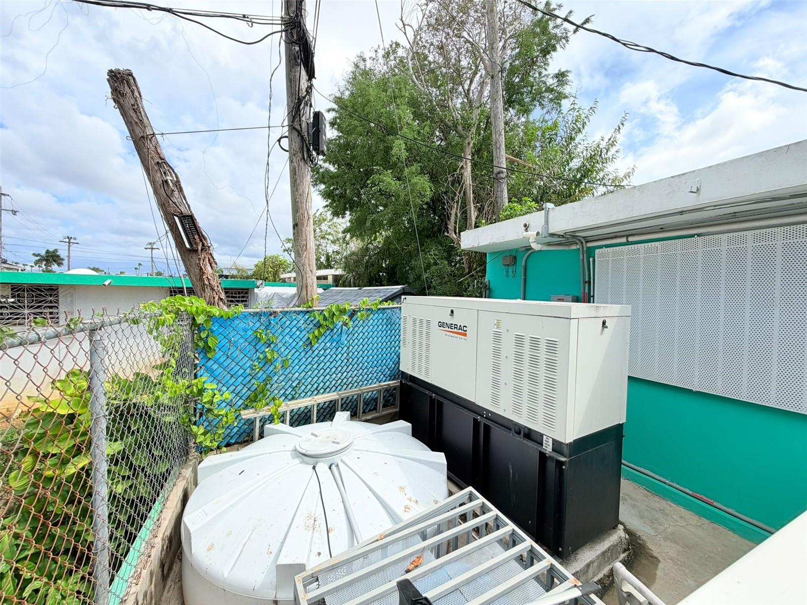 174 Urb. Santa Rosa Property Photo 10