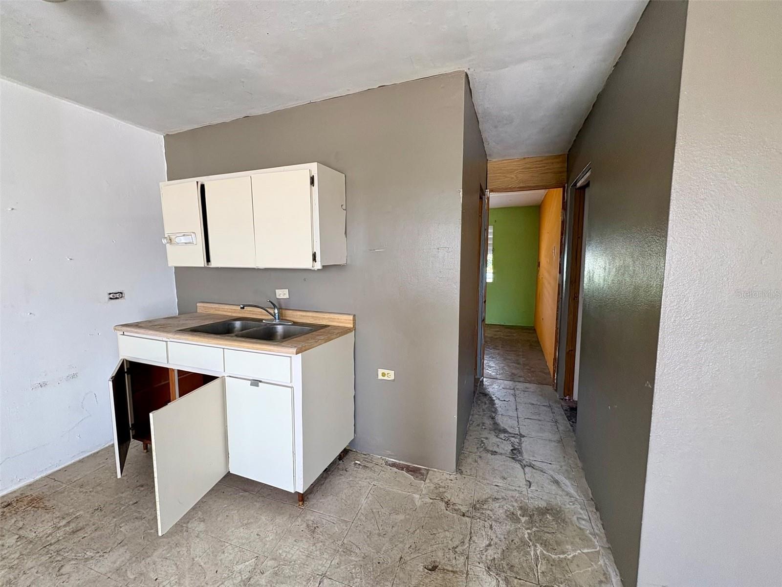 933 Paganini Property Photo 13