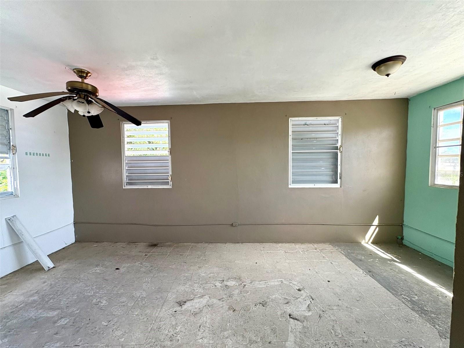 933 Paganini Property Photo 15