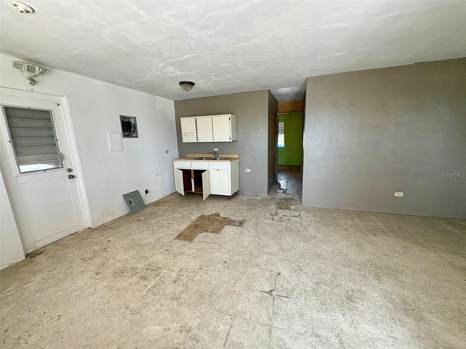 933 Paganini Property Photo 16