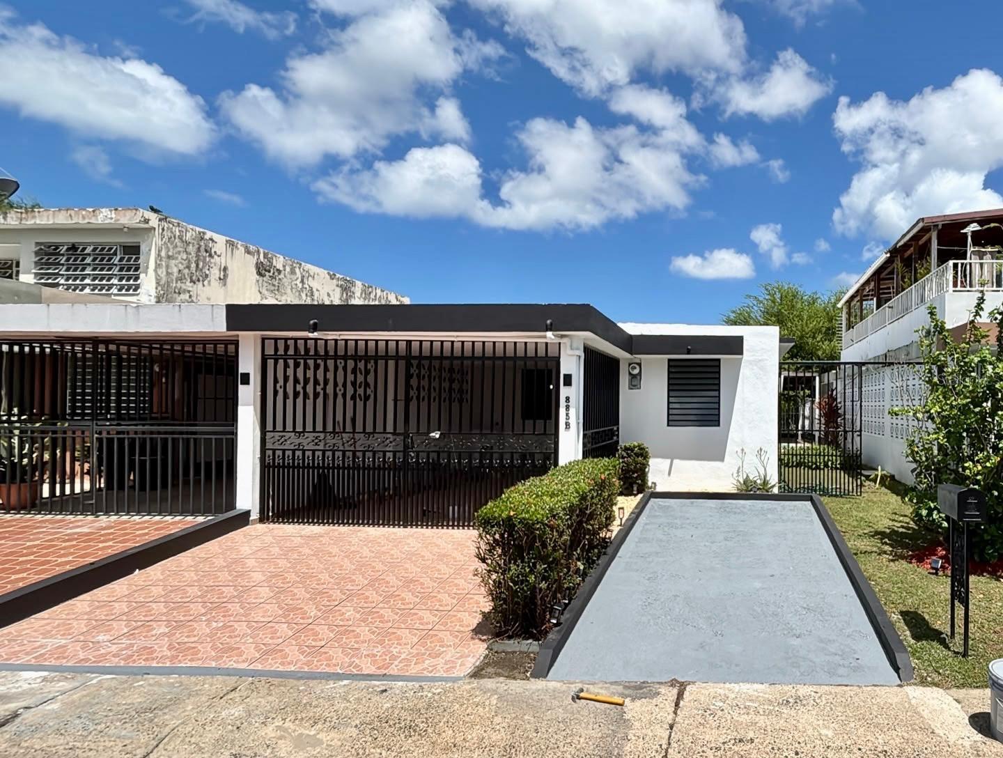 2kr Guam St #885b Property Photo 1