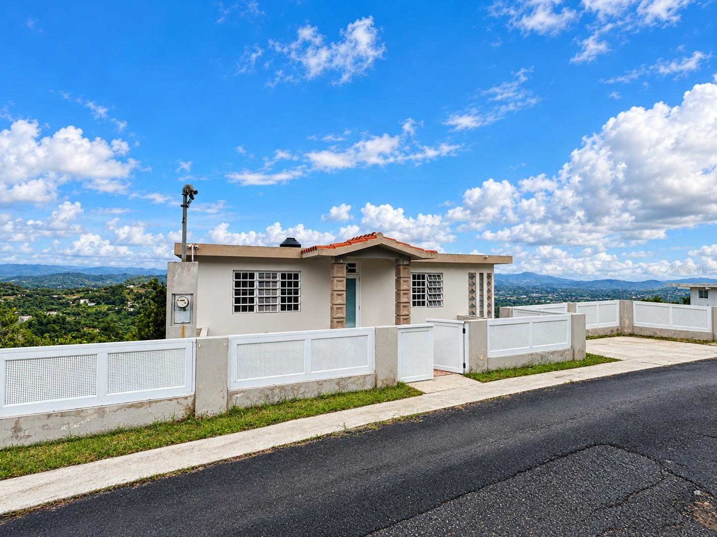 Carr. 788 Bo. Quemados Km 8.7 Property Photo 1
