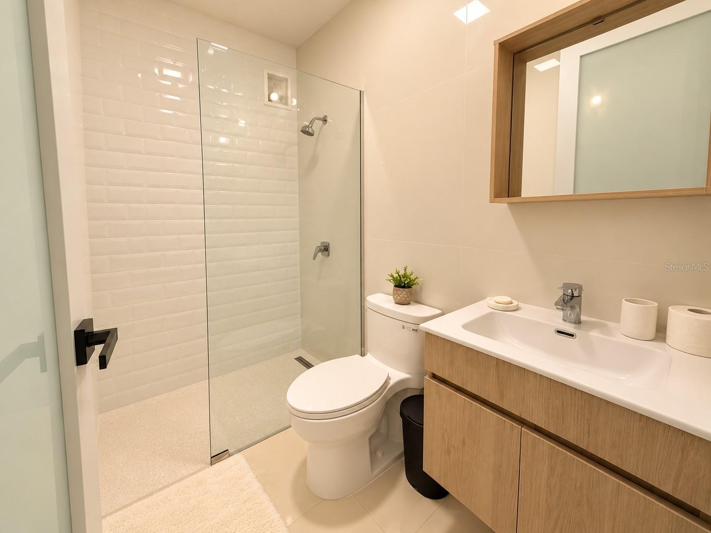 10 10 #ph Property Photo 20