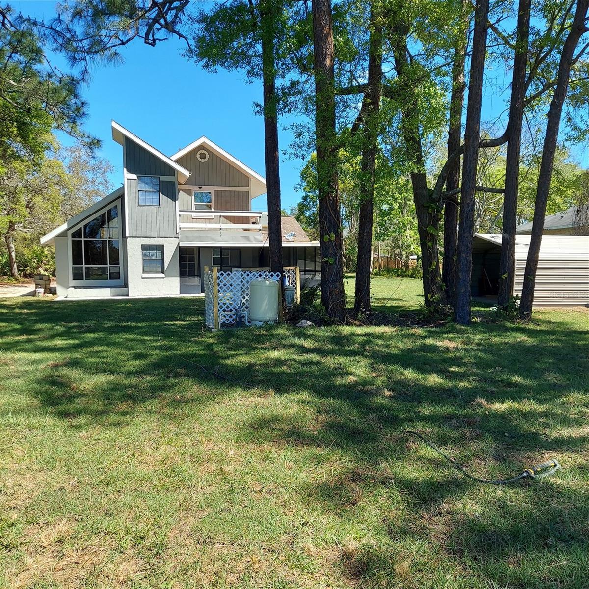 2449 E Lake Drive Property Photo 6