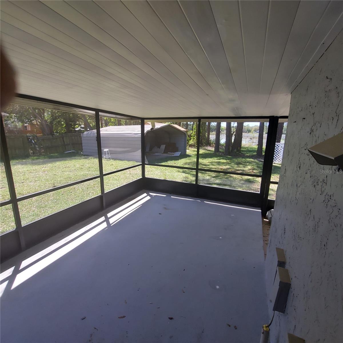 2449 E Lake Drive Property Photo 10