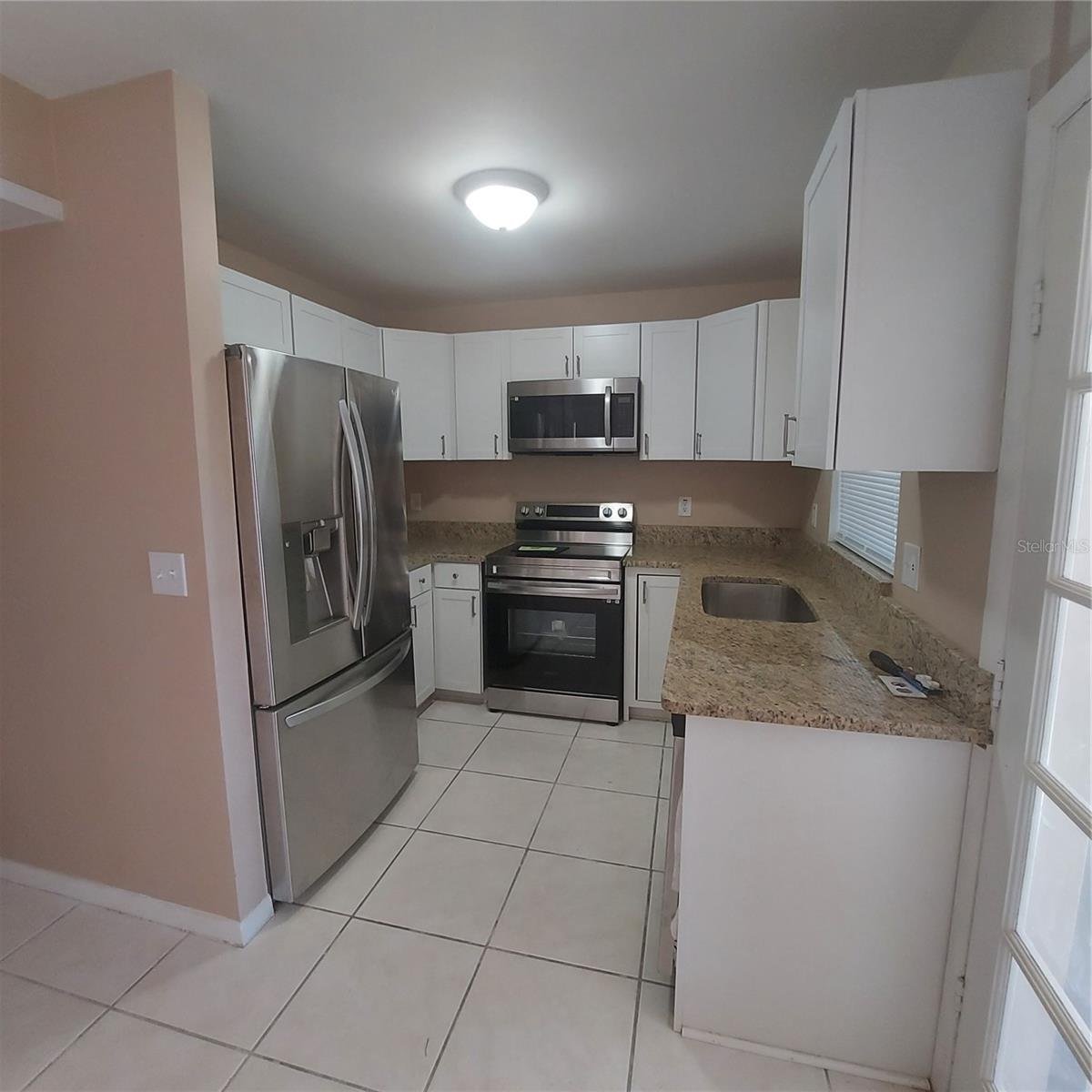 2449 E Lake Drive Property Photo 13