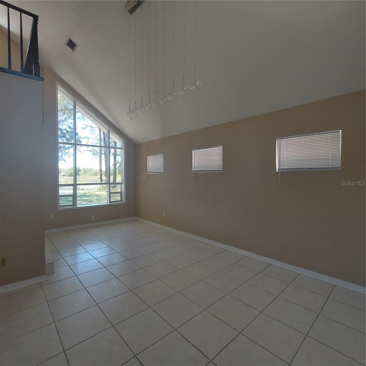 2449 E Lake Drive Property Photo 19
