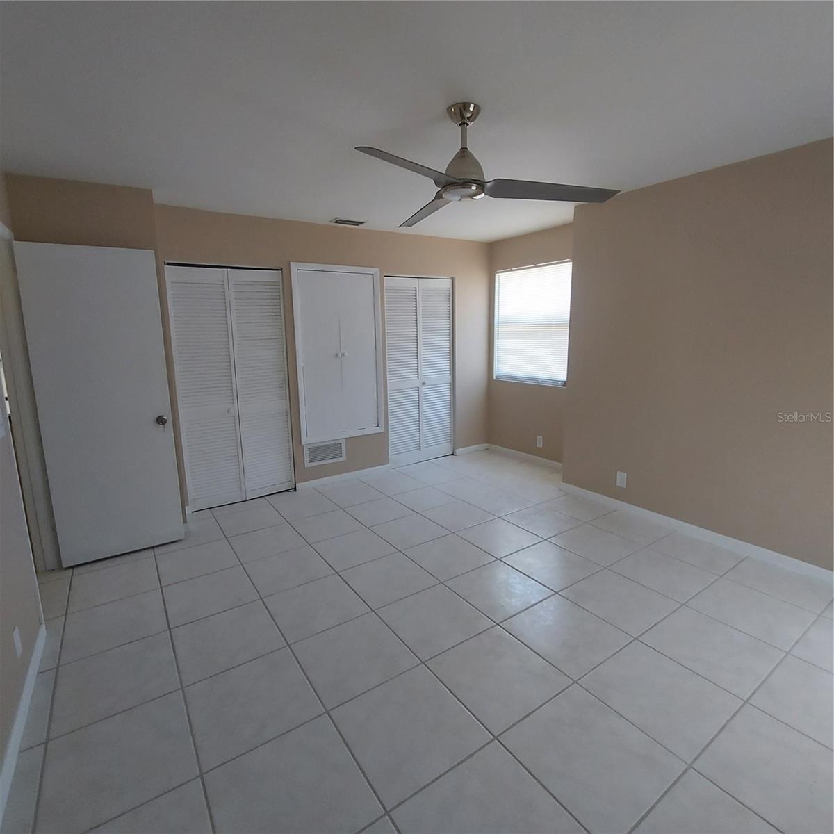 2449 E Lake Drive Property Photo 35