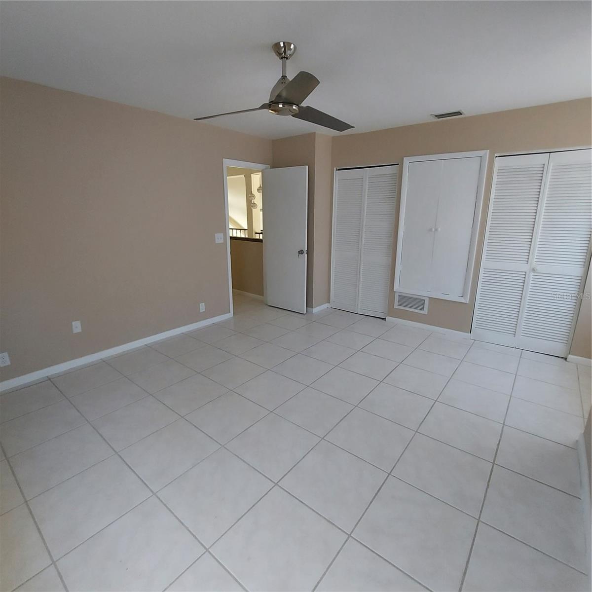 2449 E Lake Drive Property Photo 37