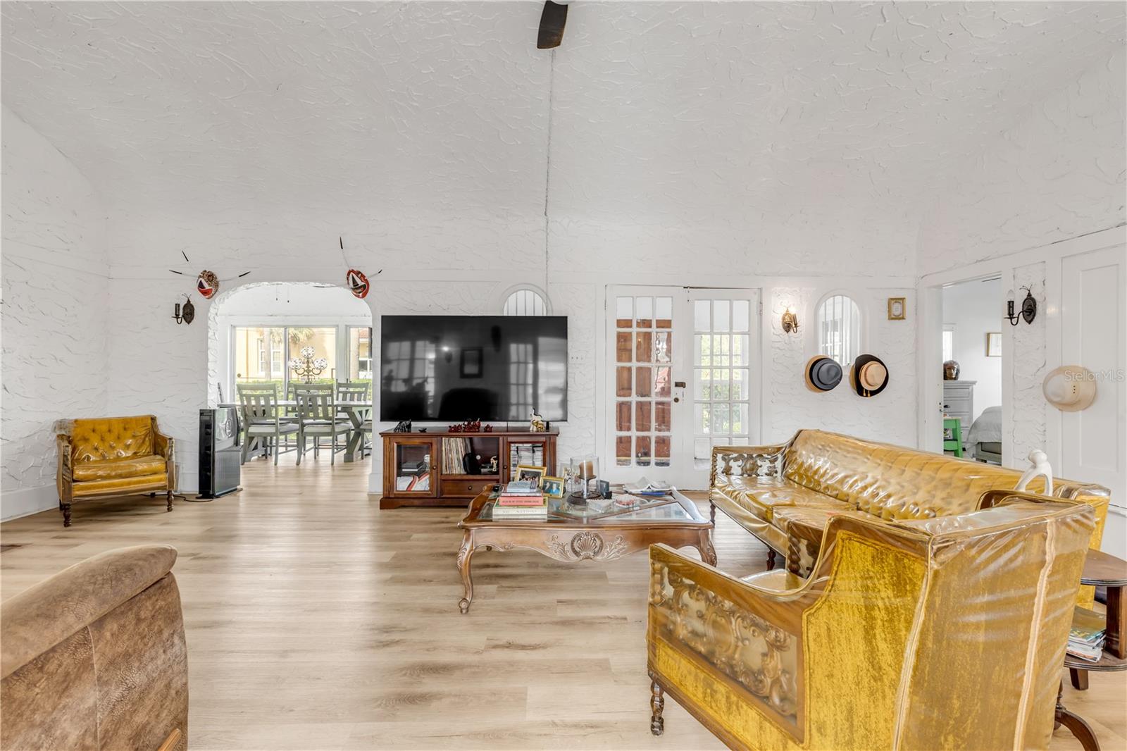 424 Riverview Boulevard Property Photo 9