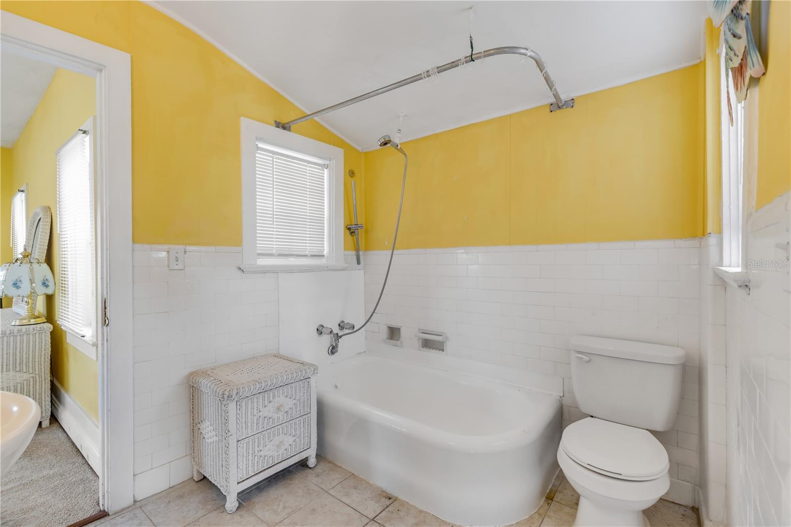 424 Riverview Boulevard Property Photo 24