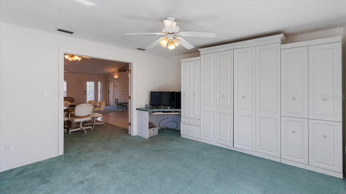 309 Hillsboro Street Property Photo 37