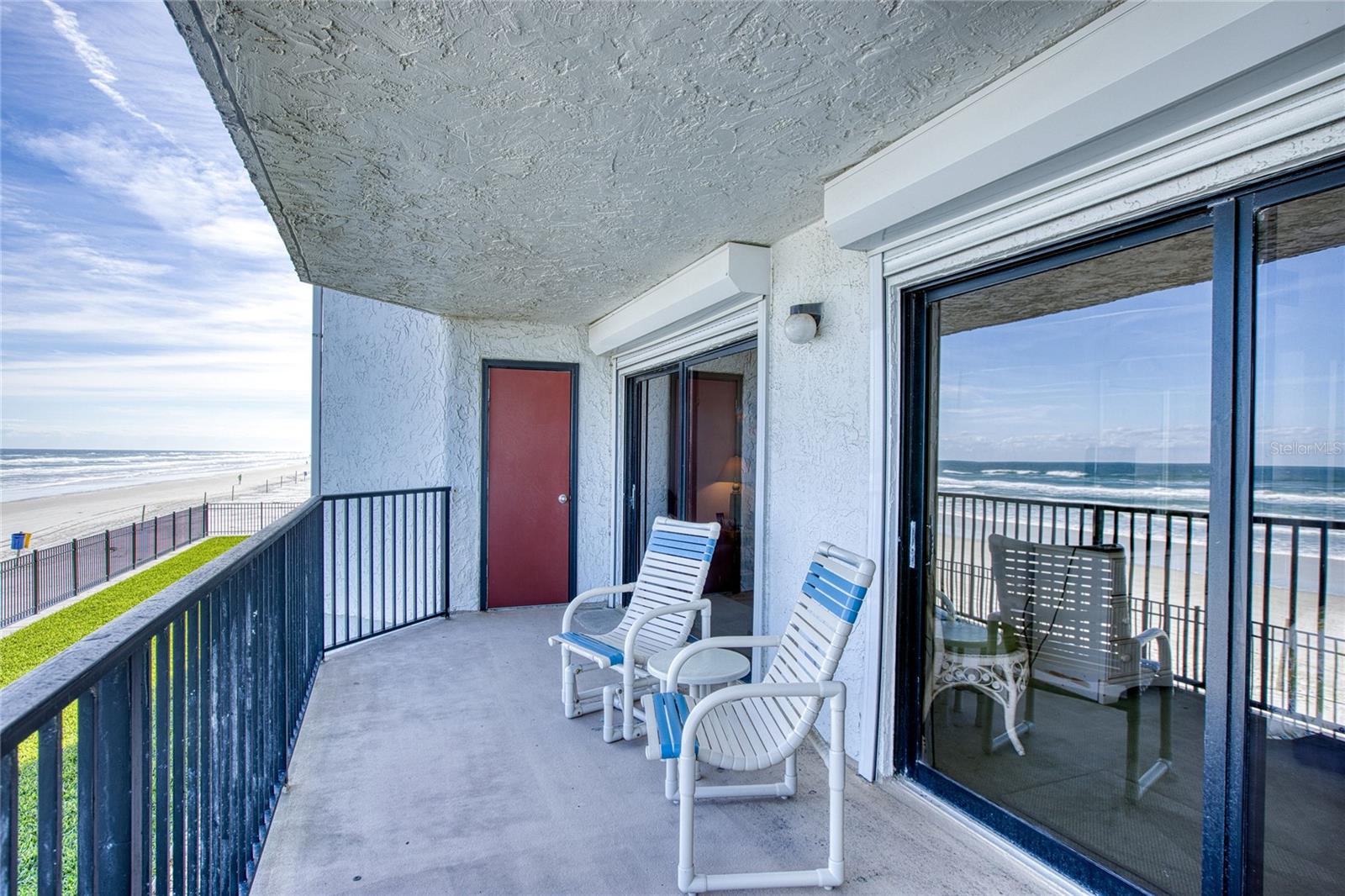 3001 S Atlantic Avenue #402 Property Photo 8