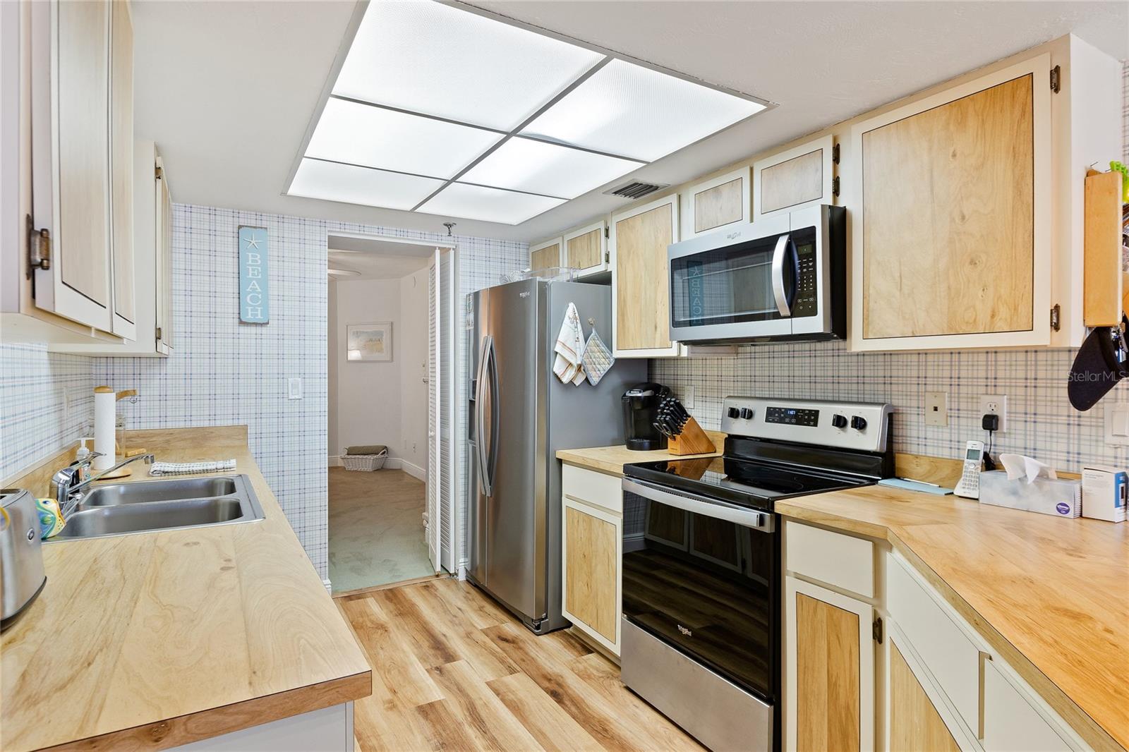 3001 S Atlantic Avenue #402 Property Photo 16