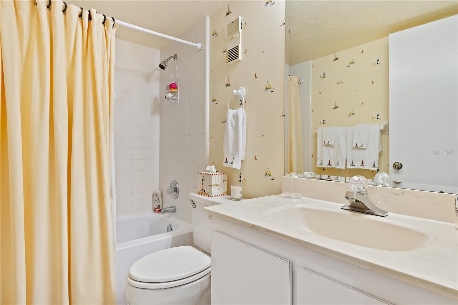 3001 S Atlantic Avenue #402 Property Photo 24